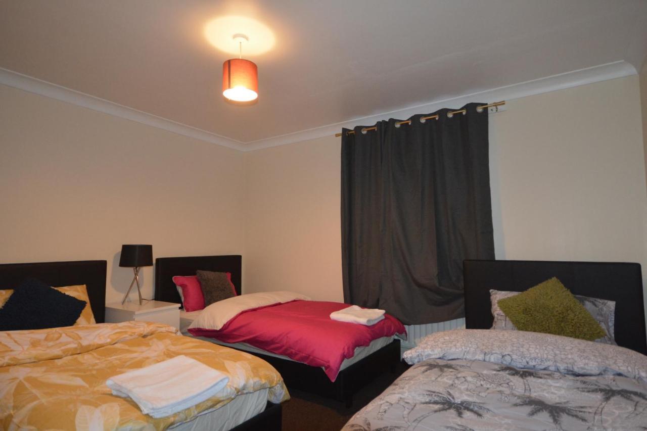 London Zone 2 Lovely 4 Bedroom Apartment - 3 Trowbridge Road Exterior foto
